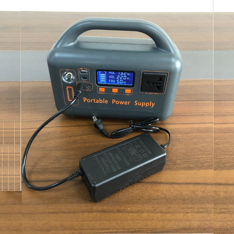 Outdoor Emergency Portable Pow - Solar Emergency Charger 评论和价格